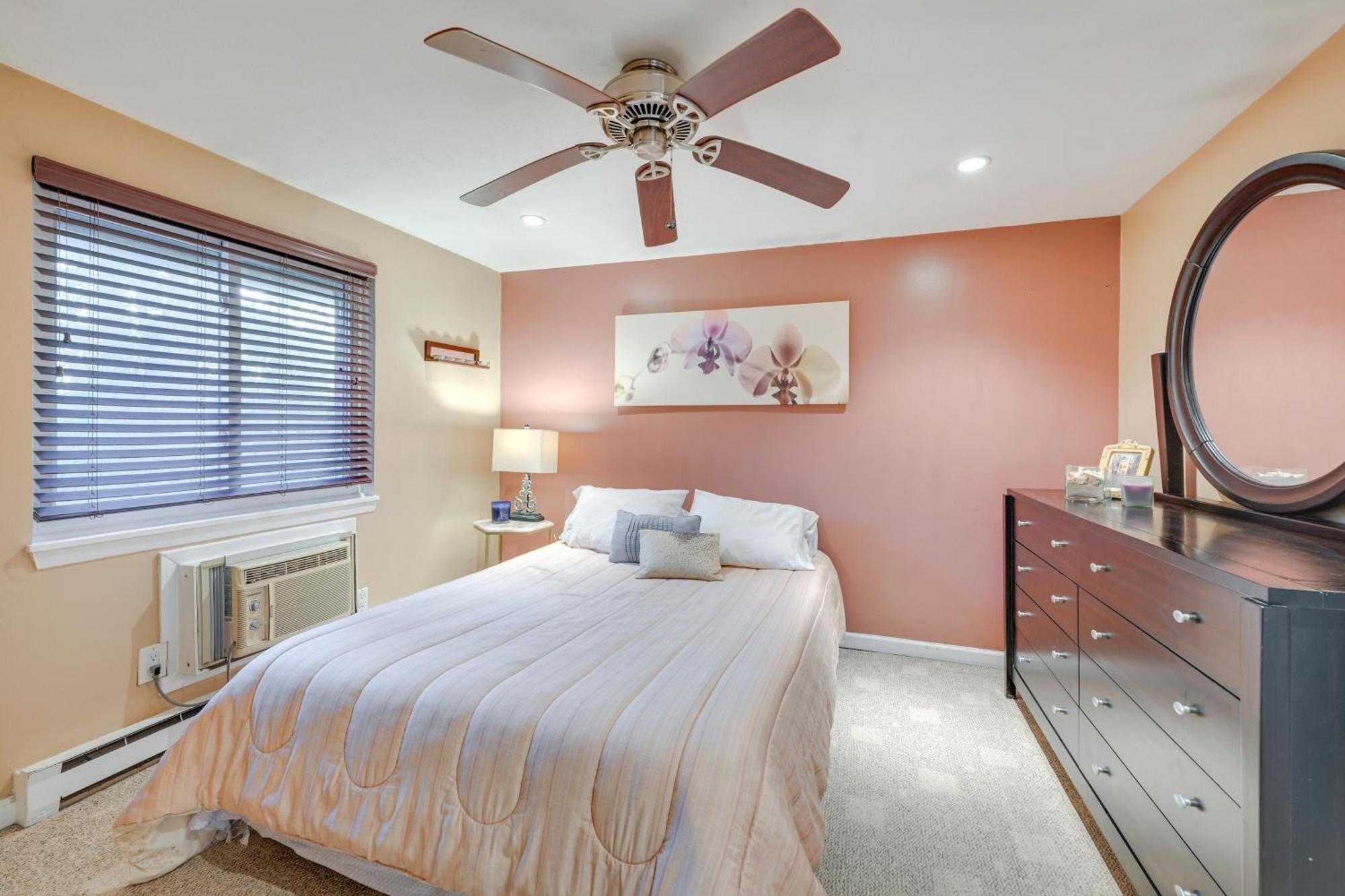 Cozy Dix Hills Apt With Deck About 7 Mi To Beach! Экстерьер фото