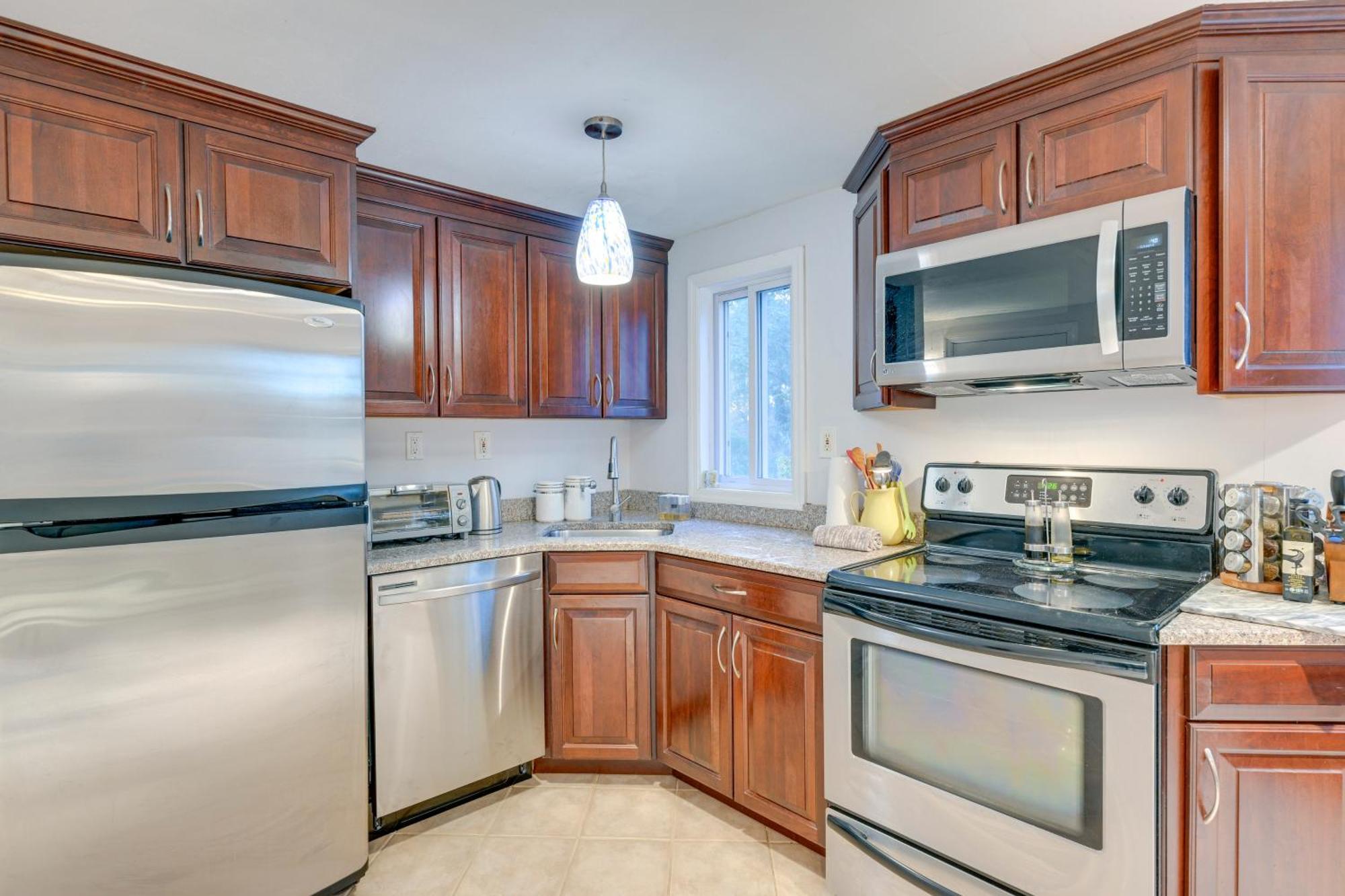 Cozy Dix Hills Apt With Deck About 7 Mi To Beach! Экстерьер фото